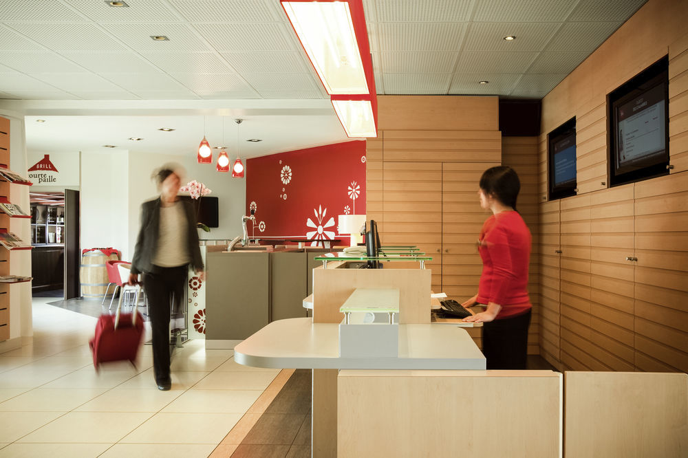 Hotel Ibis Senlis Senlis  Exteriér fotografie